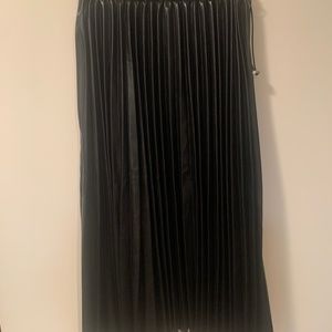Buru Faux Leather pleated skirt